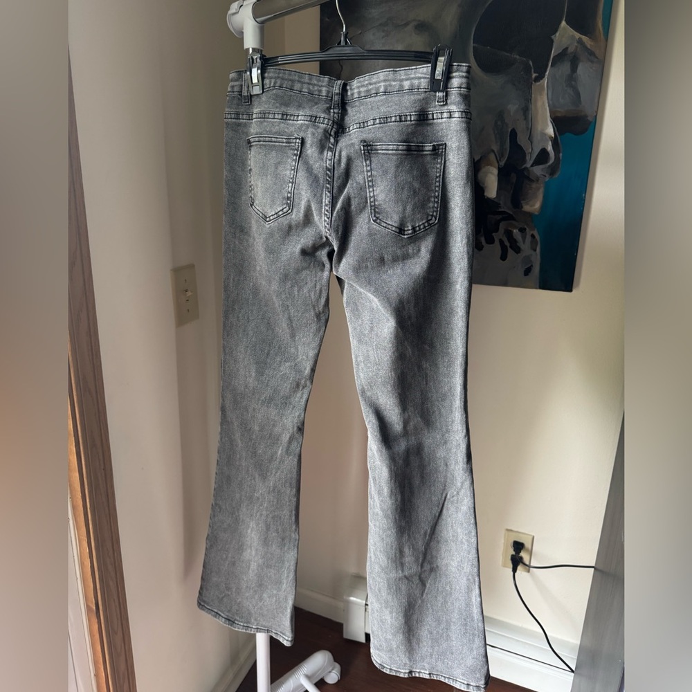 Low Rise Flare Jean - Picture 2 of 2